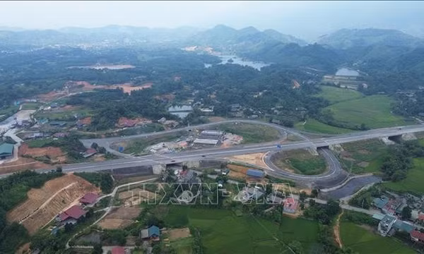 Tuyên Quang cần tăng trưởng GRDP ít nhất 15,04% trong quý IV