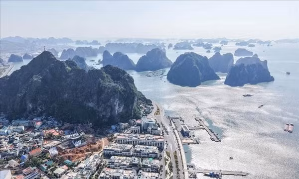 Quảng Ninh hướng tới xây dựng 'Thành phố hạnh phúc'