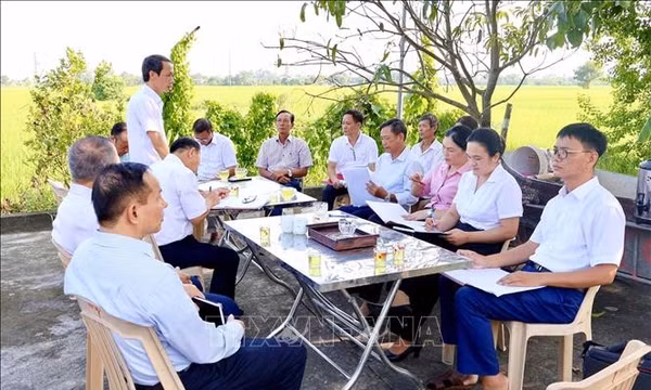 Việc mới, việc khó - phép thử với cán bộ cơ sở - Bài 1