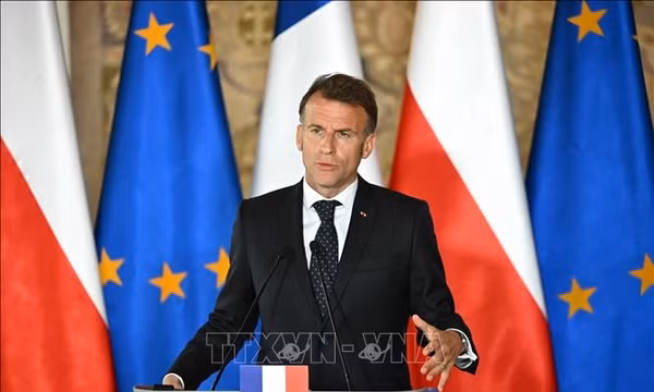 Châu Âu chạy đua ứng phó sau khi Mỹ thay đổi chính sách về Ukraine