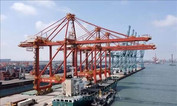 Trung Quốc thông qua Luật Ngoại Thương sửa đổi