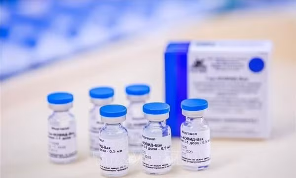 Tiếp nhận 100.000 liều vaccine Sputnik Light do Chính phủ Liên bang Nga viện trợ