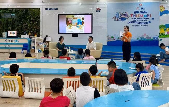 Văn học thiếu nhi đồng hành cùng trẻ lớn lên