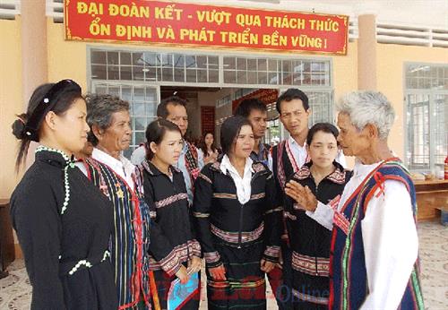 Đẩy mạnh công tác phổ biến, giáo dục pháp luật và tuyên truyền, vận động đồng bào vùng dân tộc thiểu số và miền núi