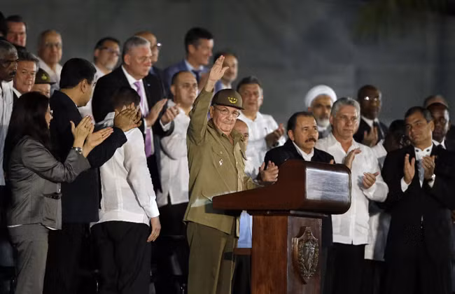 Những hình ảnh xúc động trong lễ tưởng niệm Lãnh tụ Fidel Castro ảnh 2