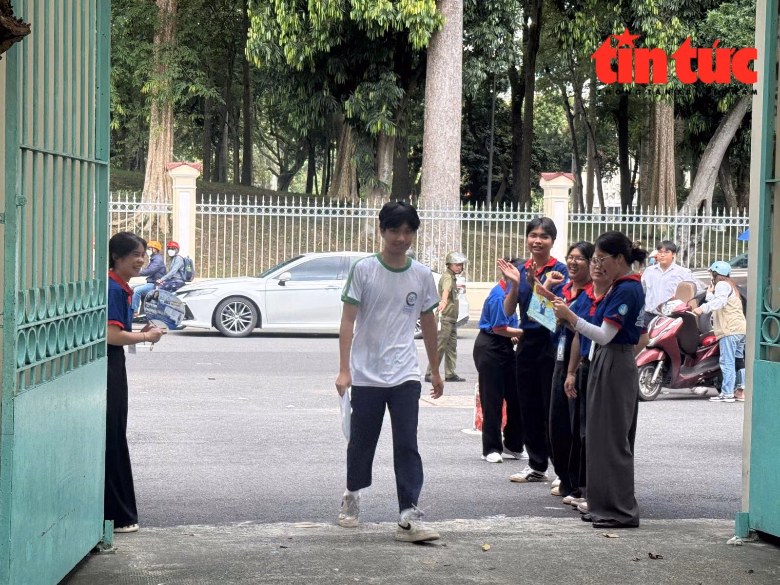 Chú thích ảnh