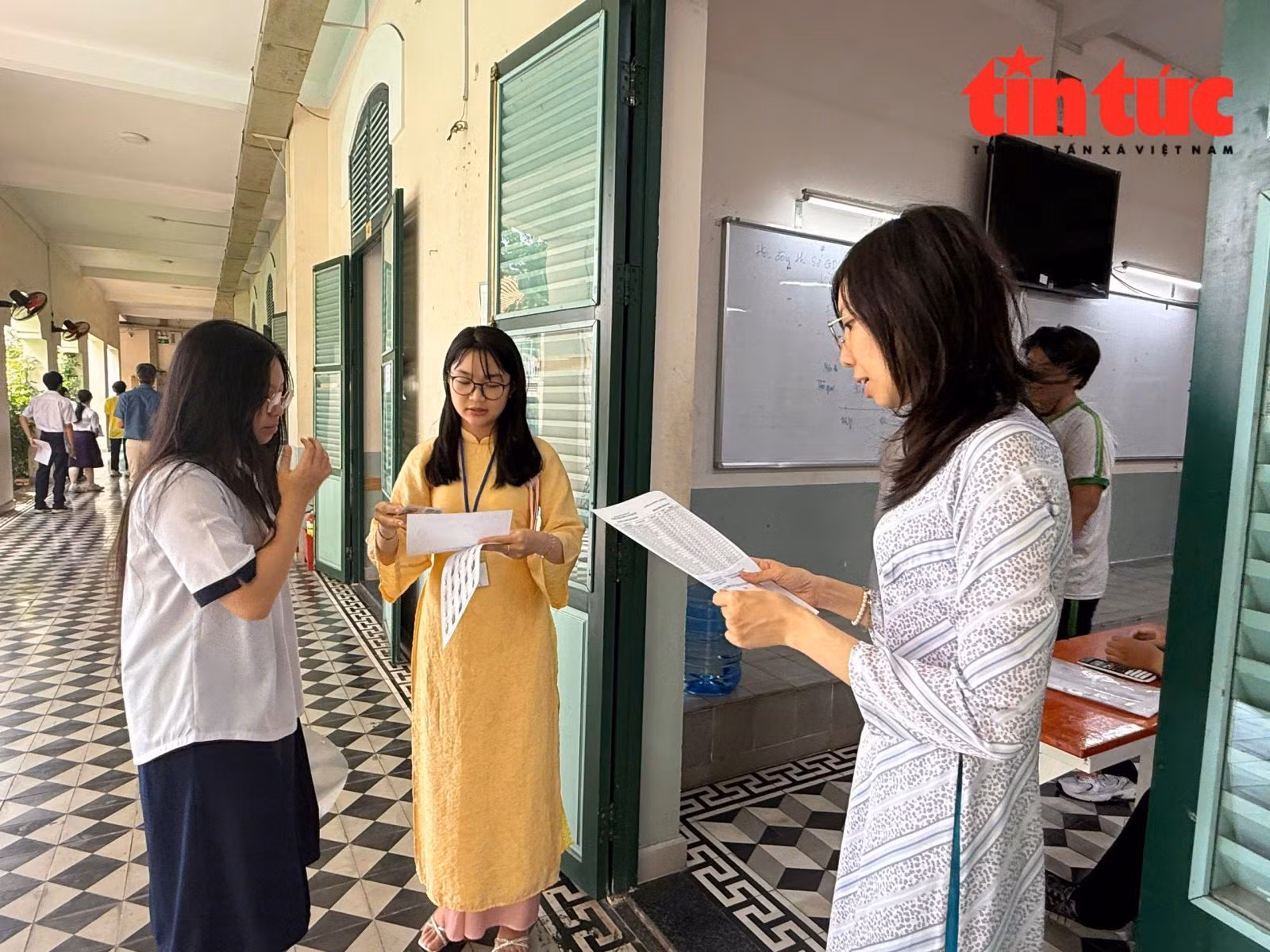 Chú thích ảnh
