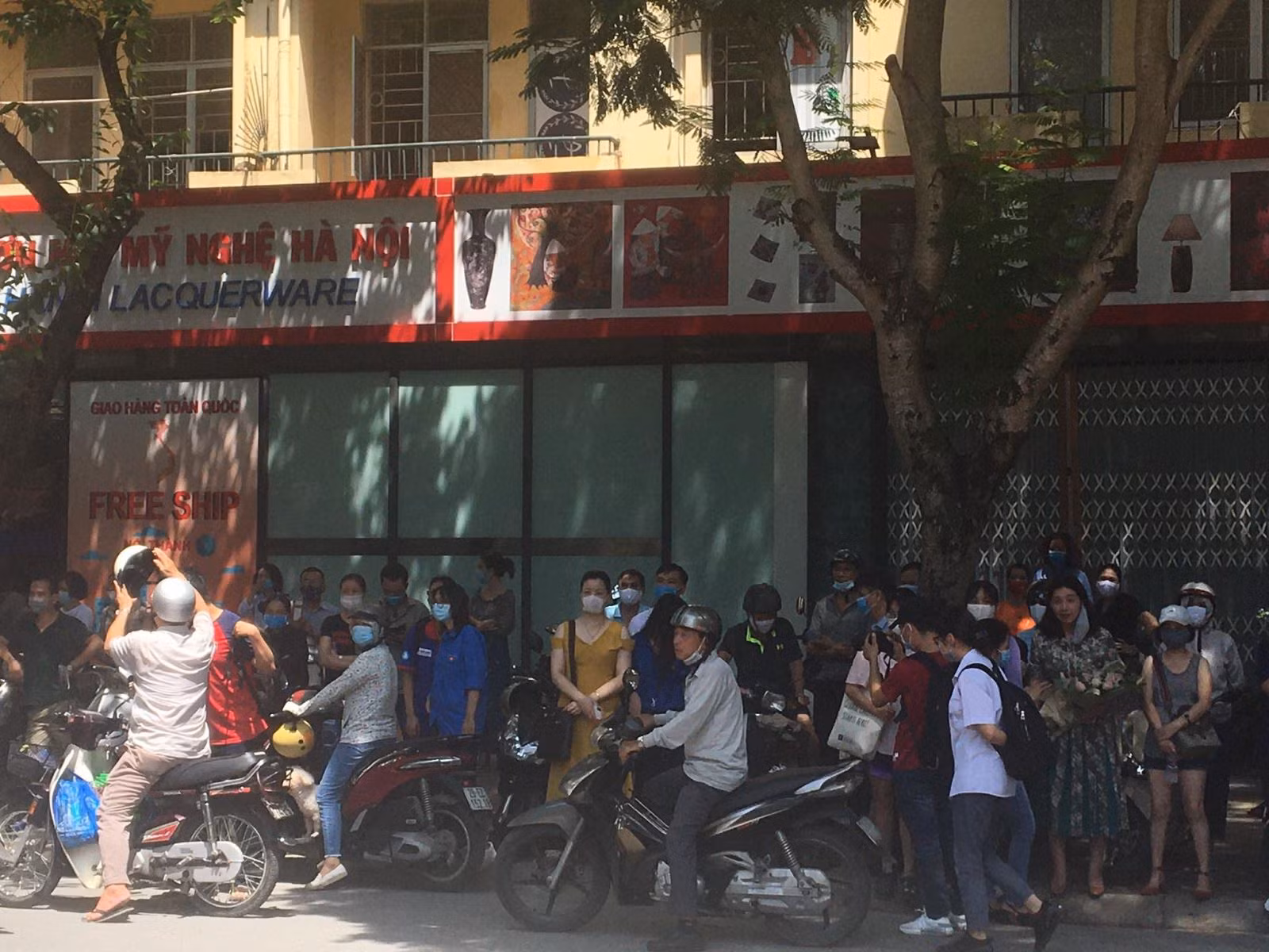 Chú thích ảnh