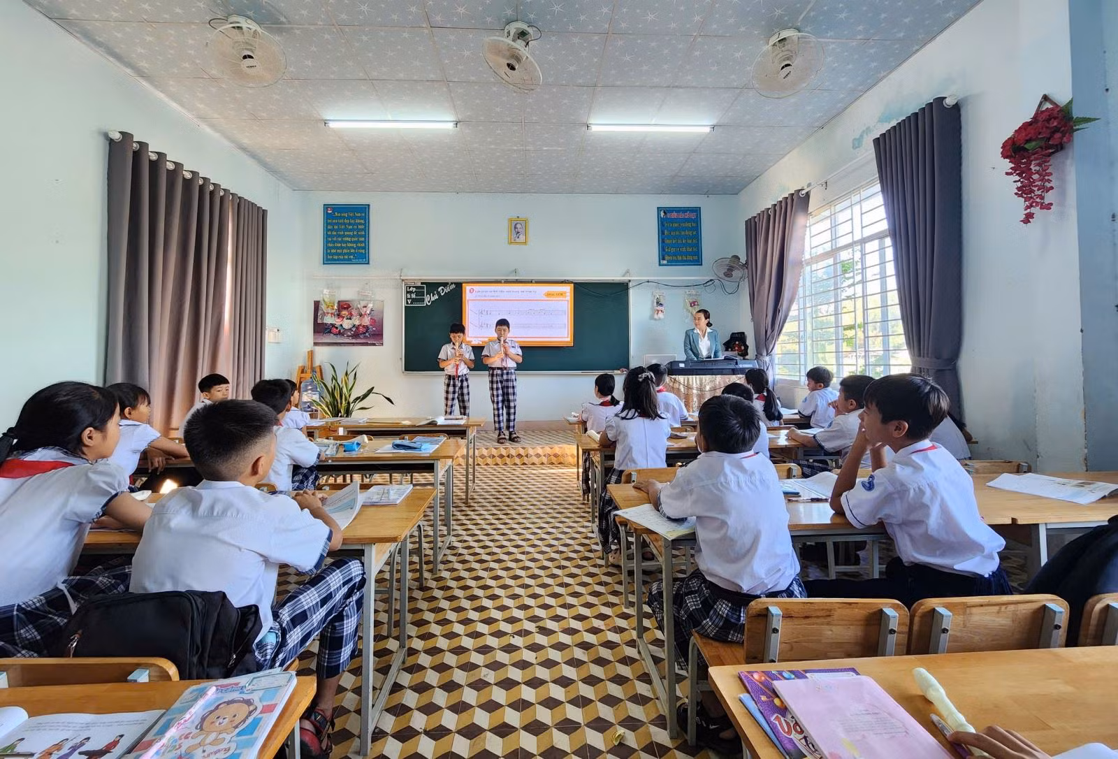 Chú thích ảnh