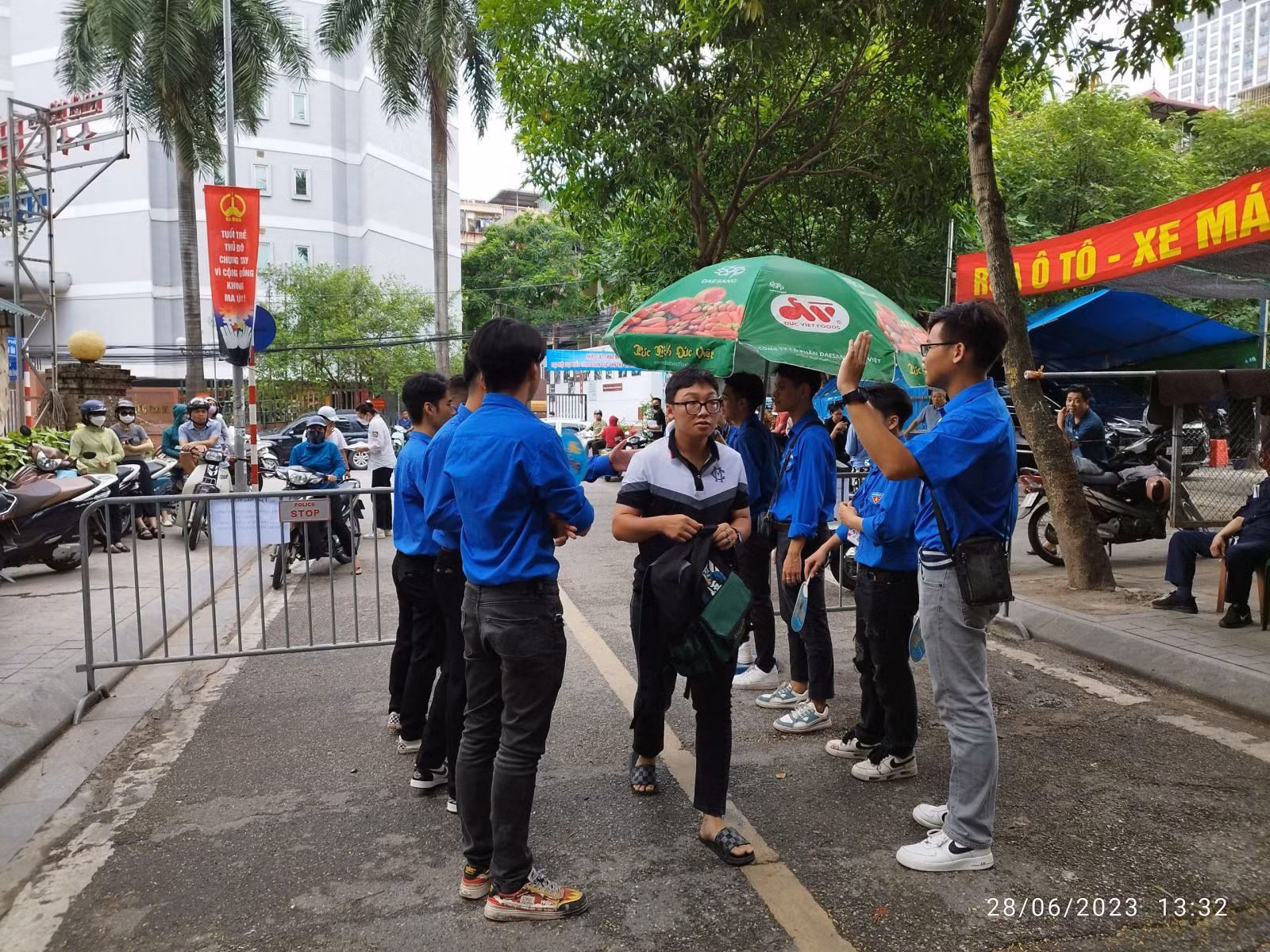 Chú thích ảnh