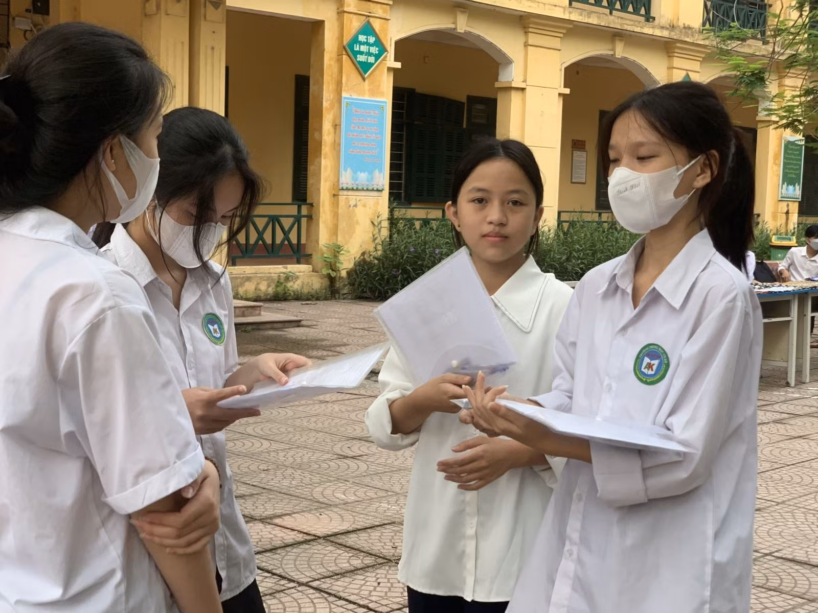 Chú thích ảnh