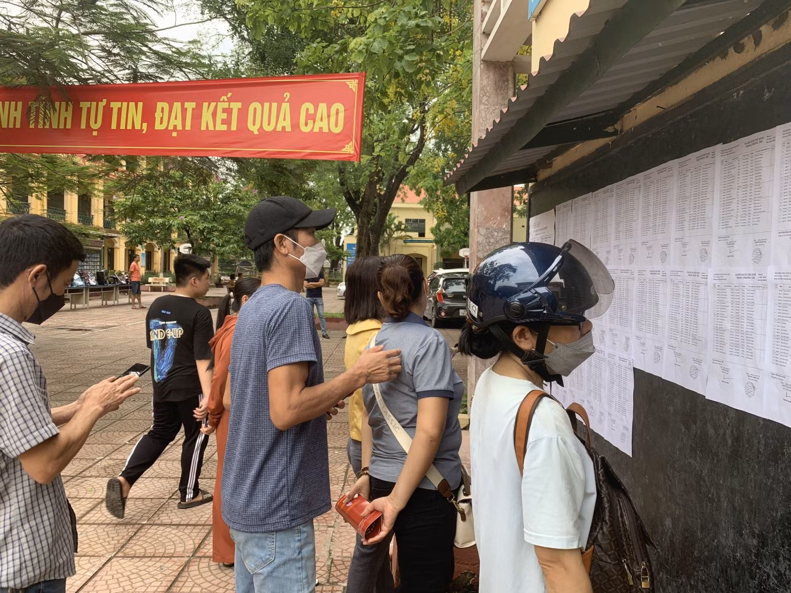 Chú thích ảnh