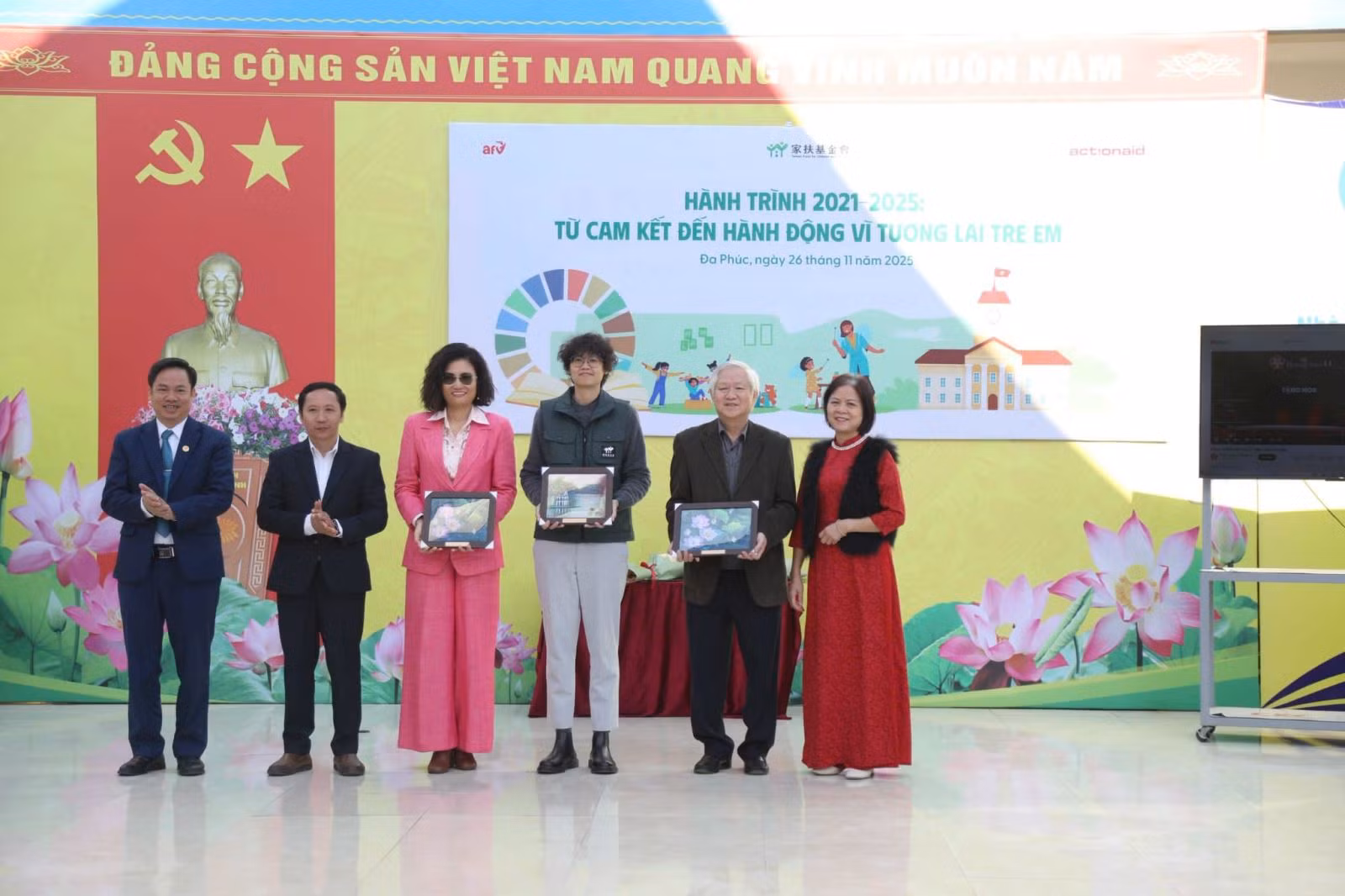 Chú thích ảnh