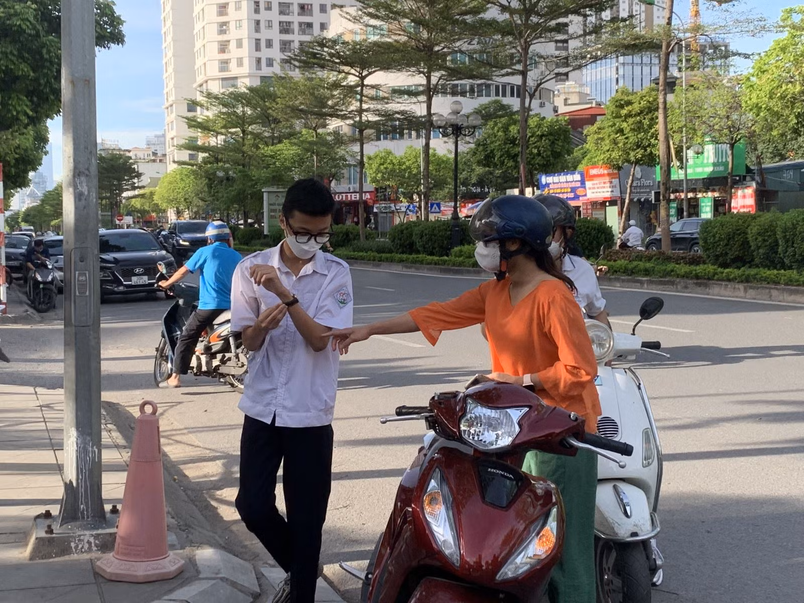 Chú thích ảnh