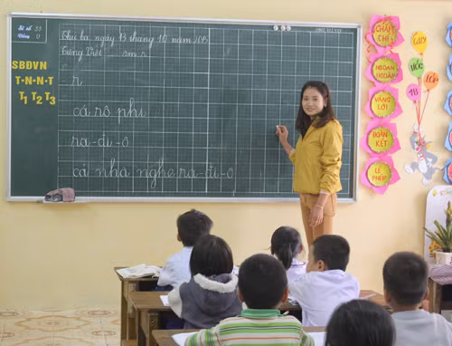 Huyện Đắk Song cần trả ngay "tiền tăng thay" cho giáo viên ảnh 1