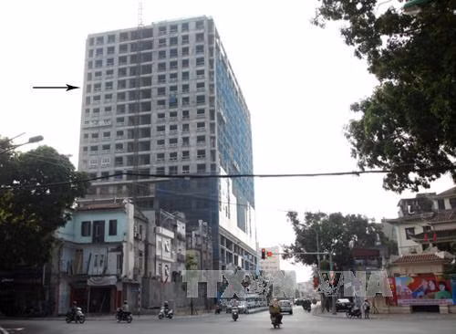 Kỷ luật một loạt cán bộ vi phạm trong vụ 8B Lê Trực ảnh 1