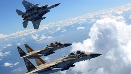 Israel ném bom Damascus, vạch “lằn ranh đỏ” với Nga tại Syria ảnh 1