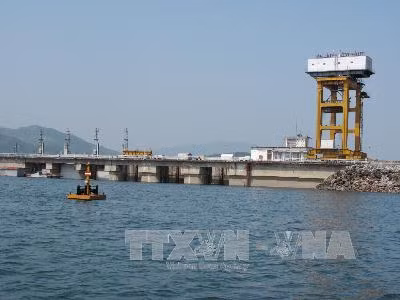 Nhà máy thủy điện đầu tiên tại Việt Nam xuất hiện như thế nào? ảnh 1