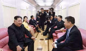 Toàn cảnh bên trong đoàn tàu bọc thép chở lãnh đạo Triều Tiên Kim Jong-un
