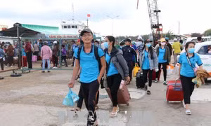 Hôm nay (24/6), hơn 925.000 thí sinh làm thủ tục dự thi THPT Quốc gia
