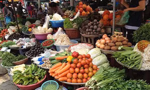 Sát Tết, nhiều loại thực phẩm chủ chốt sẽ tăng giá 10-30%