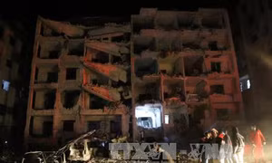Đánh bom xe bên ngoài trung tâm cứu trợ ở Syria, ít nhất 2 người thiệt mạng 