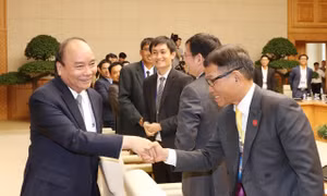 Tinh giản biên chế nhưng vẫn 'khát' người tài