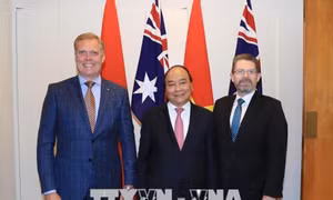 Thủ tướng Nguyễn Xuân Phúc hội kiến lãnh đạo Quốc hội Australia 