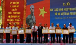  Hậu Giang kỷ niệm 43 năm Ngày Giải phóng miền Nam, thống nhất đất nước