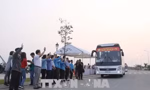 40 chuyến xe khởi hành đưa công nhân từ TP. Hồ Chí Minh về quê đón Tết