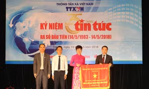 Trang trọng Lễ kỷ niệm 35 năm Ngày báo Tin tức ra số đầu tiên