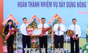 Thủ tướng trao Quyết định công nhận thị xã Bình Minh (Vĩnh Long) là 'nông thôn mới' 
