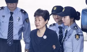 Phản ứng của các đảng về phán quyết đối với cựu Tổng thống Park Geun-hye 