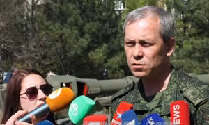 Donetsk tố Ukraine sử dụng dân thường như 'lá chắn sống'