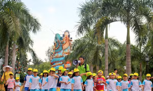 Cảnh giác trước nguy cơ mất an toàn trường học mùa lễ hội