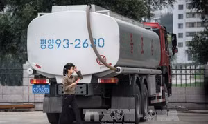 Giá xăng tại Triều Tiên giảm mạnh, nghi có nguồn cung từ nước ngoài