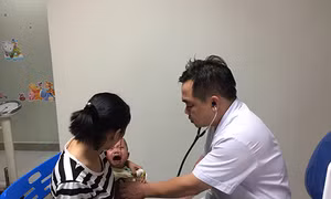 Quy định bác sĩ khám 65 người/ngày, bệnh viện tìm cách giữ bệnh nhân