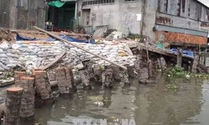 Thủ tướng chỉ đạo tập trung khắc phục sạt lở vùng Đồng bằng sông Cửu Long 