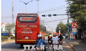 Khắc phục những bất cập về biển báo và tốc độ 
