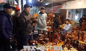 Khó quản lý, kiểm soát hoạt động dịch vụ tại chợ Viềng