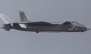 Tiêm kích tàng hình J-20 của Trung Quốc bị radar Su-30 'bắt bài'