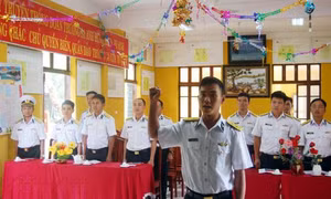 Phát triển Đảng ở Trường Sa