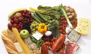 Ăn uống điều độ giúp kiểm soát cân nặng hiệu quả hơn ăn kiêng