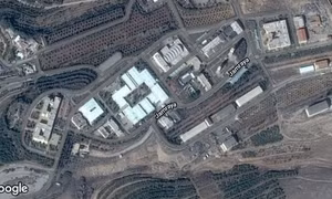 Israel tấn công tên lửa cơ sở quân sự ngay sát thủ đô Syria