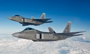 Mỹ điều tiêm kích tàng hình F-22 tới Nhật Bản trước thềm họp thượng đỉnh với Triều Tiên