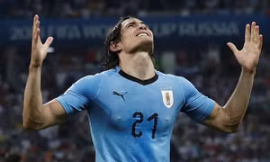 World Cup 2018: Uruguay 2-1 Bồ Đào Nha: Cavani dạy cho Ronaldo một bài học. Uruguay thành công với sơ đồ 4-4-2