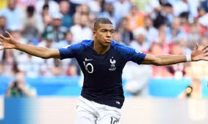 WORLD CUP 2018: Không cần 'xin phép', Mbappe đã bùng nổ và đi vào lịch sử bóng đá