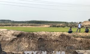 Kon Tum chấn chỉnh tình trạng khai thác đất tràn lan ở huyện Ngọc Hồi