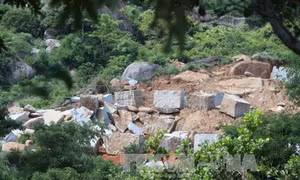Bổ sung 4 khu vực đá granite vào quy hoạch