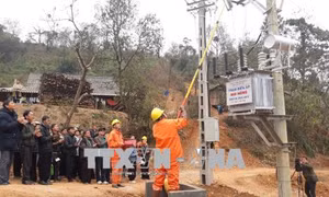 Sơn La có thêm 4.100 hộ dân được cấp điện lưới Quốc gia trước Tết Nguyên đán
